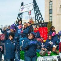 Dominion Christmas Parade 2016